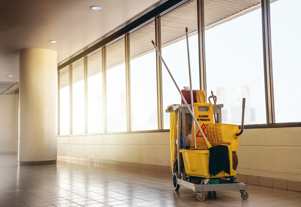 commercial cleaning cart